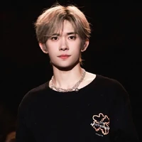 Dịch Dương Thiên Tỷ