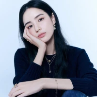 𝙃𝙤𝙣𝙜 𝙎𝙪𝙯𝙪