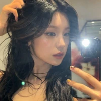 hwang yeji