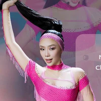 Nguyễn Khoa Tóc Tiên ( Tóc Tiên )