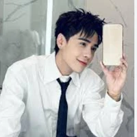 Lê Quang Hùng ( Quang Hùng Master D)