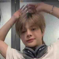 con t/g nhạt nhoà