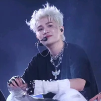 Captain | lớp trưởng