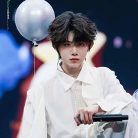 Trần Dịch Hằng