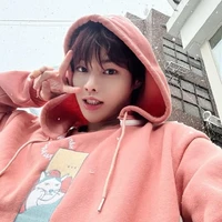 Hanbin(anh họ Tae)
