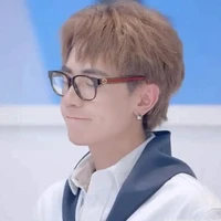 QUANG HÙNG
