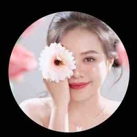 chị Duyên(trợ lí của anh)