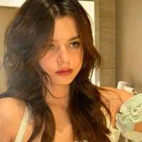 Becky Armstrong (cô)