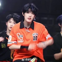 Trương Trạch Vũ_y