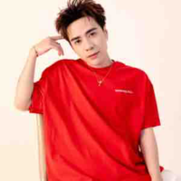Quang Hùng MaterD