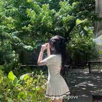 Quỳnh Hương ( bạn cậu )