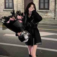 Phùng Mỹ Linh - bạn nu9