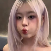 Nguyễn Hoàng Bảo Ngọc |_Young Puppy_2001