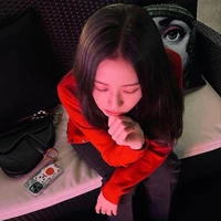 Kim Jisoo [ em ]