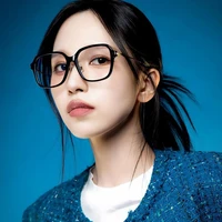 Myoui Mina [ giáo viên ]