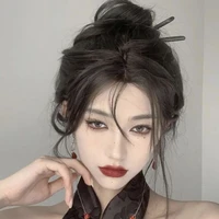 Tuyết Linh An( mẹ cậu)