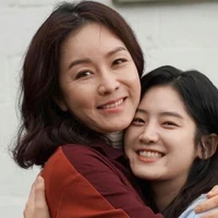 Mẹ Tô Ý Châu