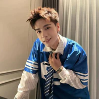 Quang Hùng  MASTER D