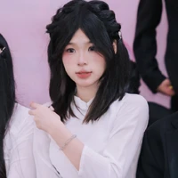 Tiểu Vy-em gái Đức Duy