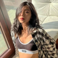 Đồng Ánh Quỳnh  ( cậu )