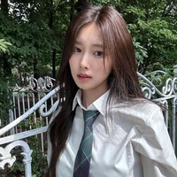 Kang Hyewon
