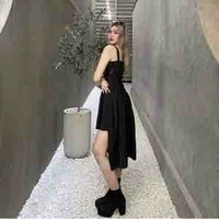 Mind Sawaros (chị)