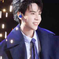 Quang Hùng