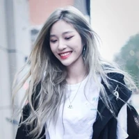 Vương Dịch (cô)