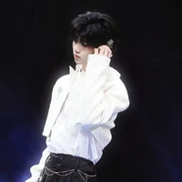 Trương Hàm Thụy
