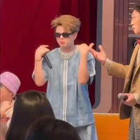 flash nhưng đuôi cừu