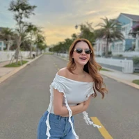 Phạm Quỳnh Anh【Anh】