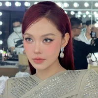 Lê Ngọc Minh Hằng【Hằng】