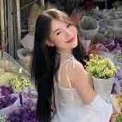 Yến nhi(cô GCN 12a4)