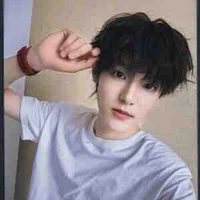 Trương Trạch Vũ-Y