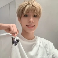 Trương Trạch Vũ - Tiểu Bảo (em)