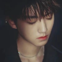 Vương Tuấn Khải