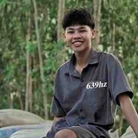 Nguyễn Minh Thoại /  em