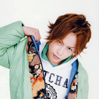 Tani Chiaki.