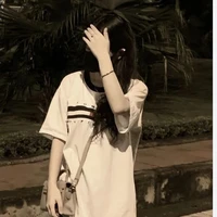 Bùi Hồng ( e gái hoàng)