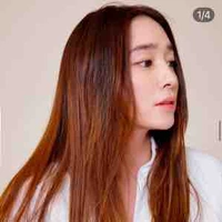 Lee Min Jung (y tá trưởng)