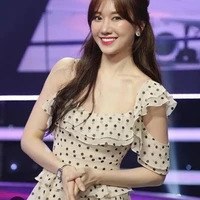 Hari Won ( mẹ Ngọc)