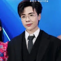Lê Quang Hùng [ Q. Hùng master D ]
