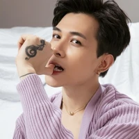 Bùi Anh Tú [ anh tú atus ]