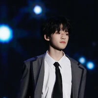 Uông Tuấn Hy