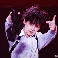 Dương Hàm Bác