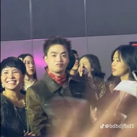 đ𝑎̣̆𝑛𝑔 𝑡ℎ𝑎̀𝑛ℎ 𝑎𝑛