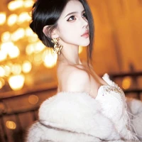 Hạ Lan_mẹ kế cô