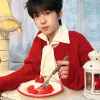 Dương Bác Văn-hắn