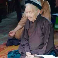 Bà captain(nguyệt)