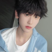 Tả Kỳ Hàm ( bác sĩ riêng của các anh )